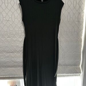 Sleeveless hunter green Dress